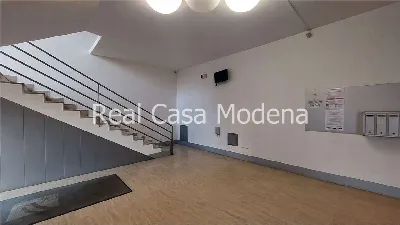 Ufficio in vendita a Modena, Villaggio Gia... - foto 2