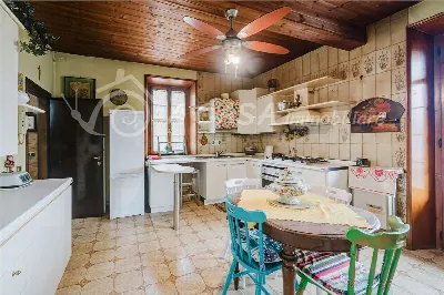 Casa Indipendente in vendita a Medesano - foto 10