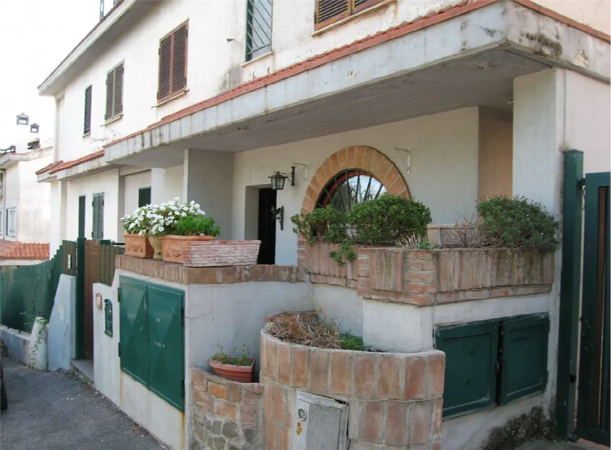 Appartamento in vendita ad Ariccia - foto 2