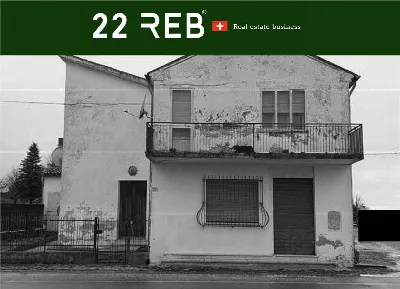 Casa Indipendente a Sant'Urbano