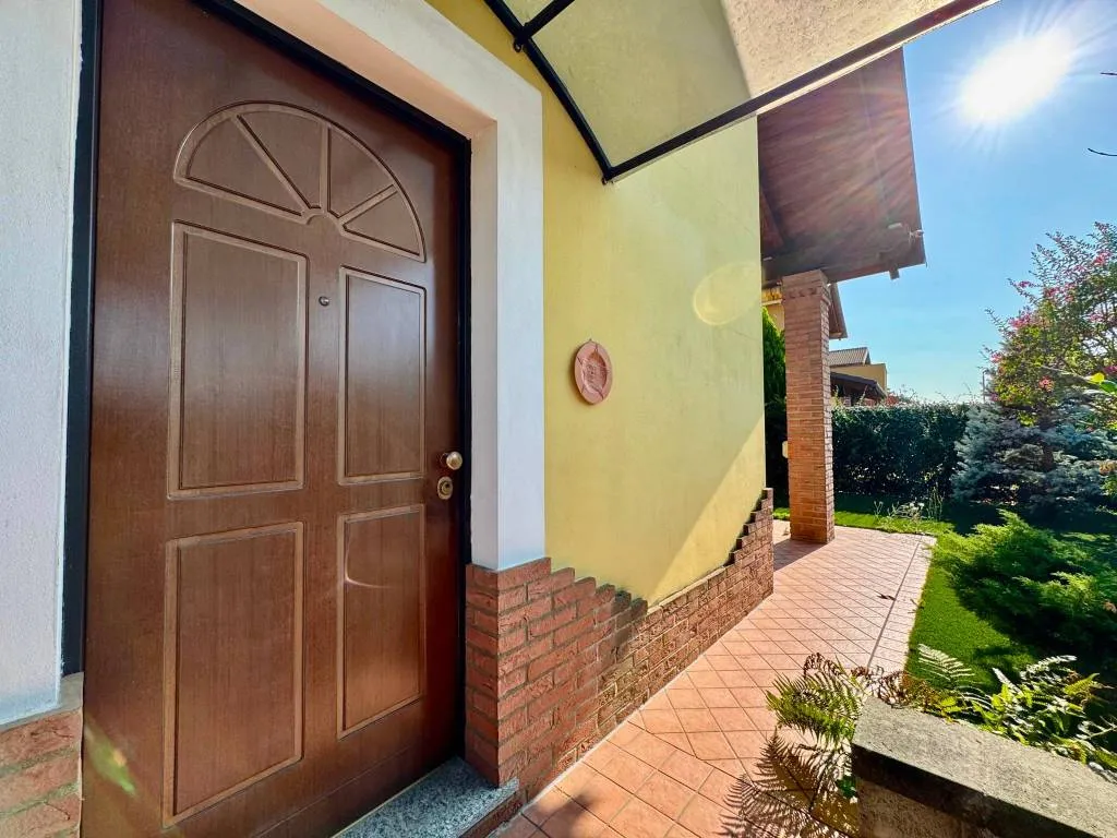 Villa in vendita a Pezzana - foto 4