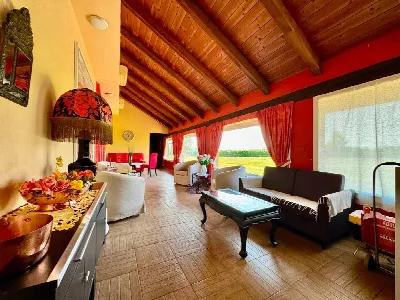 Palazzo/Stabile in vendita a Motta de' Con... - foto 9