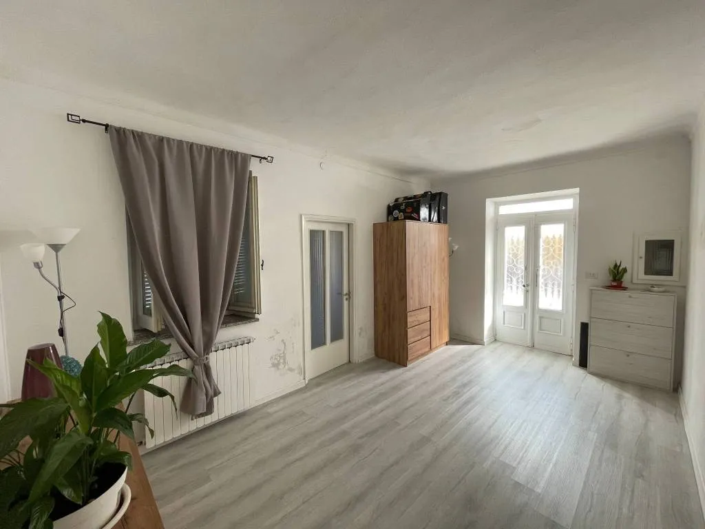 Casa Indipendente in vendita a Stroppiana - foto 4