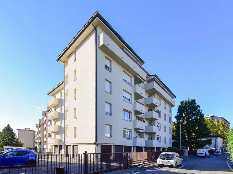 Appartamento in vendita a Como, Breccia, Camerlata, Rebbio, Prestino - foto 1