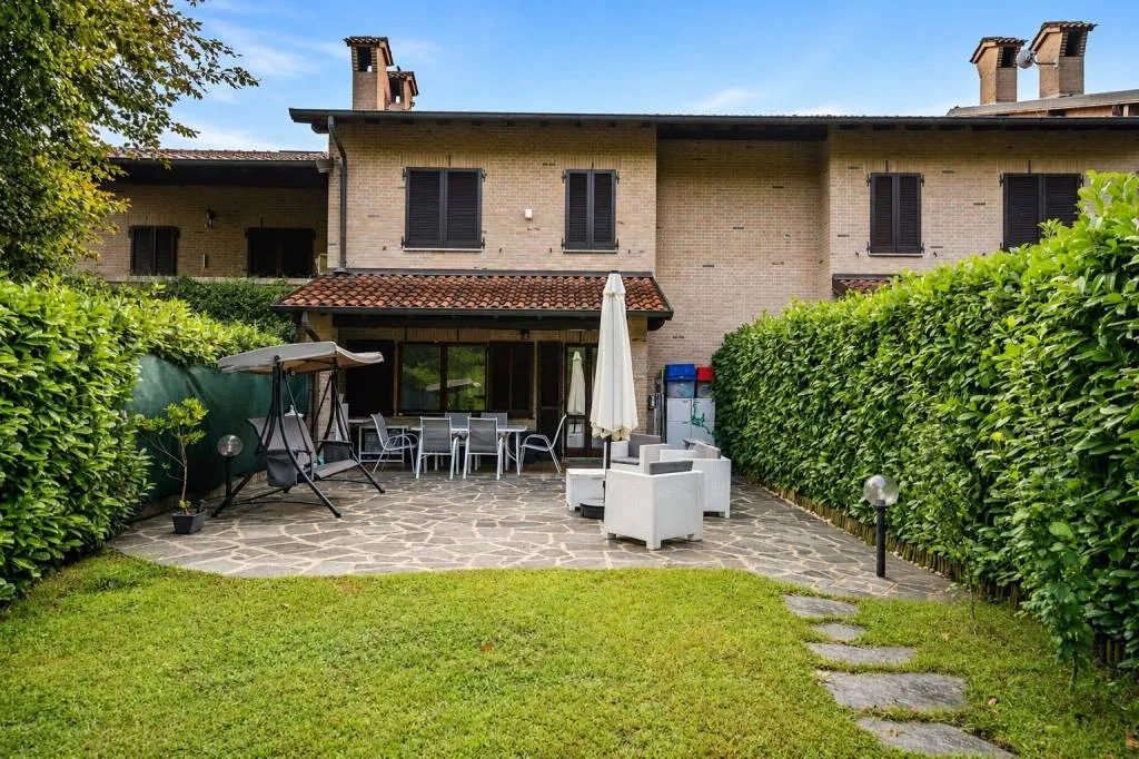 Villetta a schiera in vendita a Monguzzo - foto 2