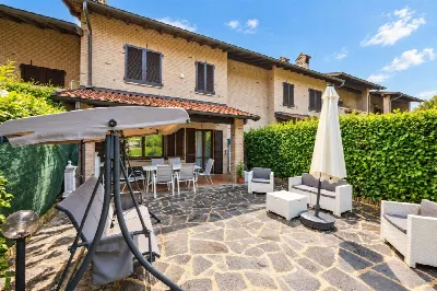 Villetta a schiera in vendita a Monguzzo - foto 7