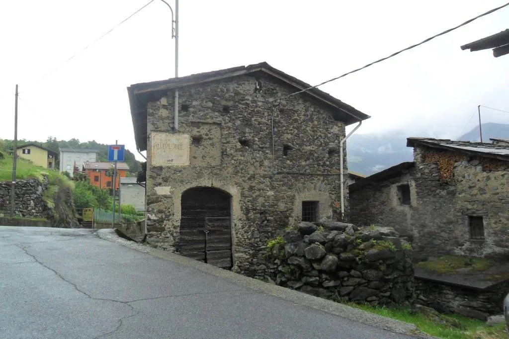 Rustico/Casale in vendita a Castione Andevenno - foto 2