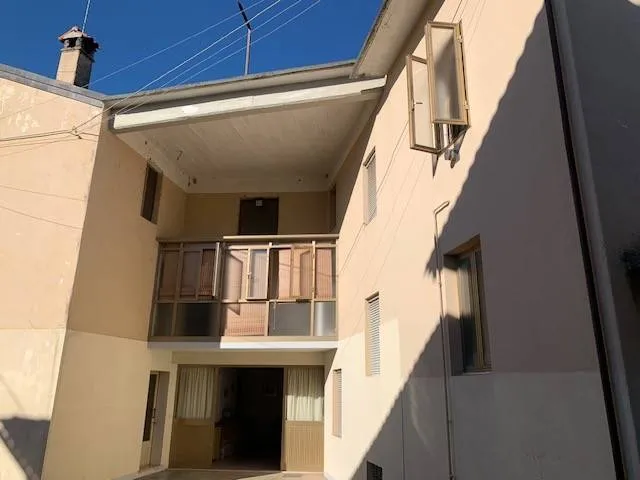 Casa Indipendente in vendita a Mereto di Tomba - foto 2