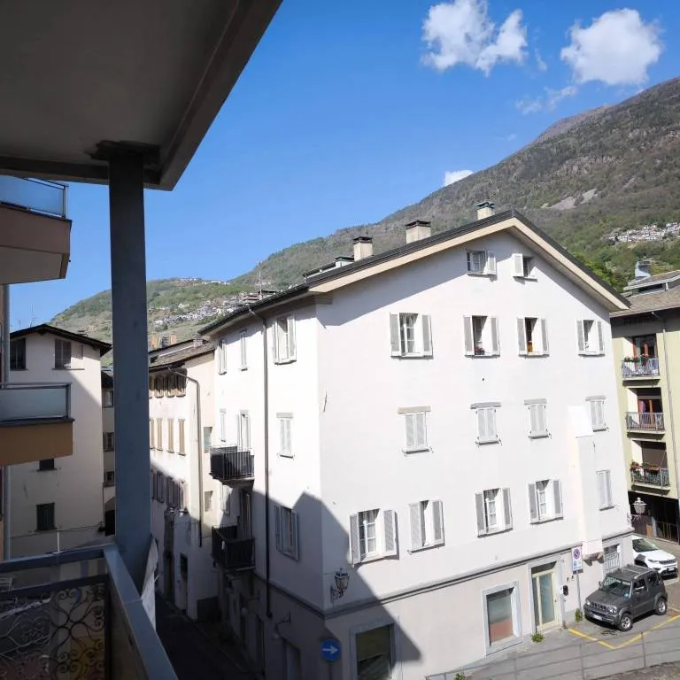 Appartamento in vendita a Sondrio - foto 1