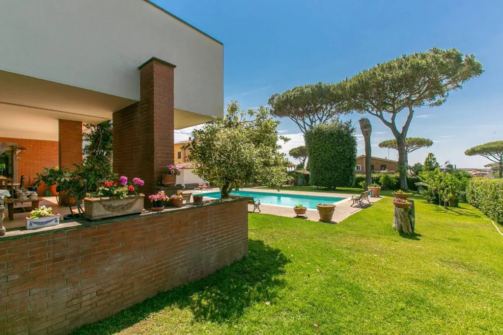 Villa in vendita ad Anzio - foto 2