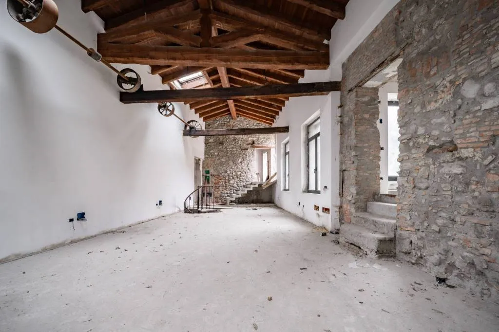 Loft/Open Space in vendita a Lecco, San Giovanni, Rancio, Laorca - foto 3