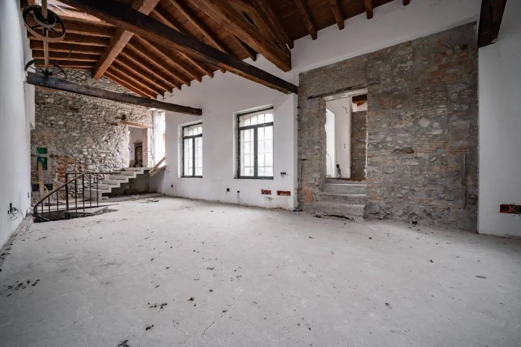 Loft/Open Space in vendita a Lecco, San Giovanni, Rancio, Laorca - foto 4