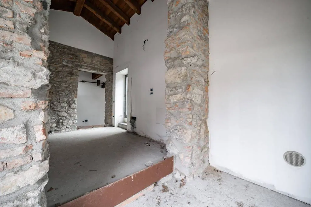 Loft/Open Space in vendita a Lecco, San Giovanni, Rancio, Laorca - foto 5