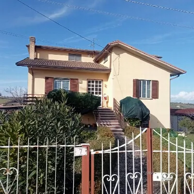 Villa in vendita a Pietradefusi - foto 2