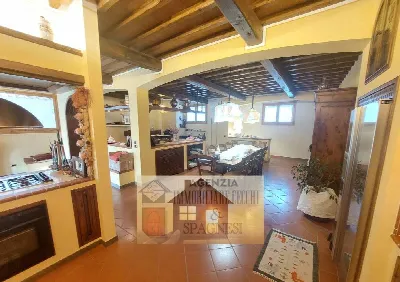 Appartamento in vendita a Carmignano - foto 2