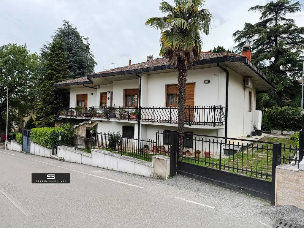 Villa in vendita a Teramo - foto 2
