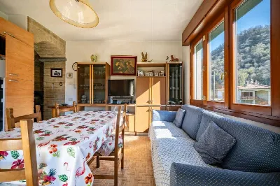 Palazzo/Stabile in vendita a Carenno - foto 7