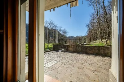 Palazzo/Stabile in vendita a Carenno - foto 8