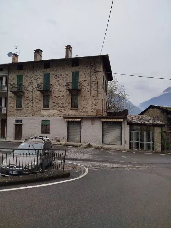 Palazzo/Stabile in vendita ad Albosaggia - foto 5
