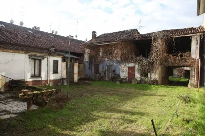 Casa Indipendente a Rosate
