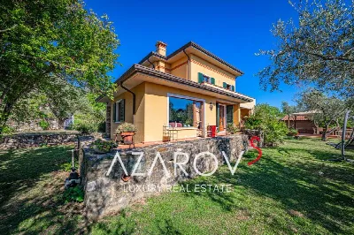 Villa in vendita a Carrara - foto 1