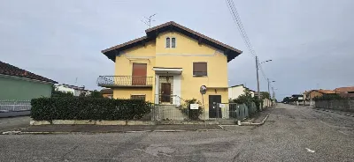 Villa in vendita a Palestro - foto 2