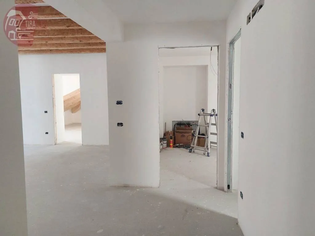 Appartamento in vendita a Trieste, Centro - foto 3