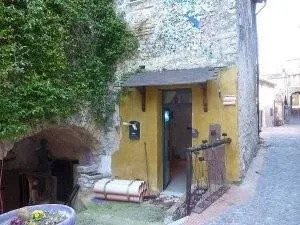 Appartamento in vendita a Toffia - foto 1