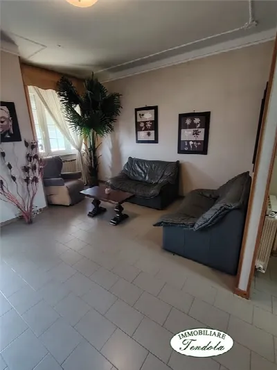 Appartamento in vendita a Carrara, Pertica... - foto 1