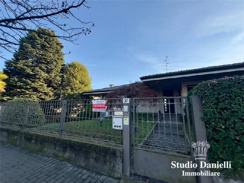 Villa in vendita a Giussano - foto 1