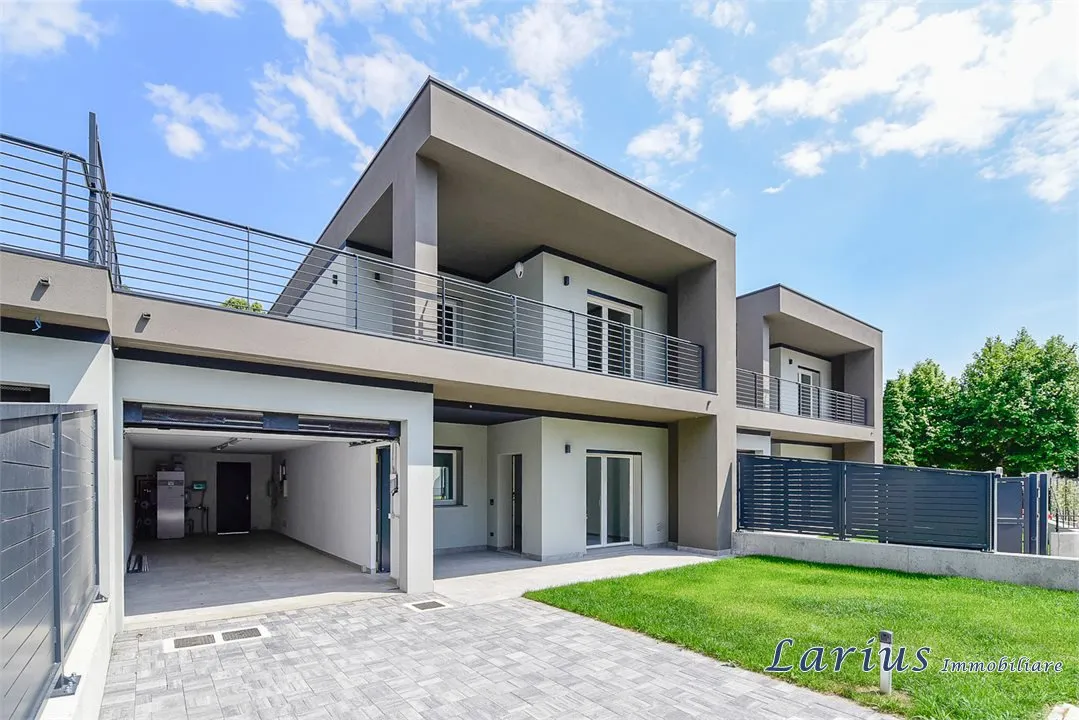 Villa in vendita a Erba - foto 2