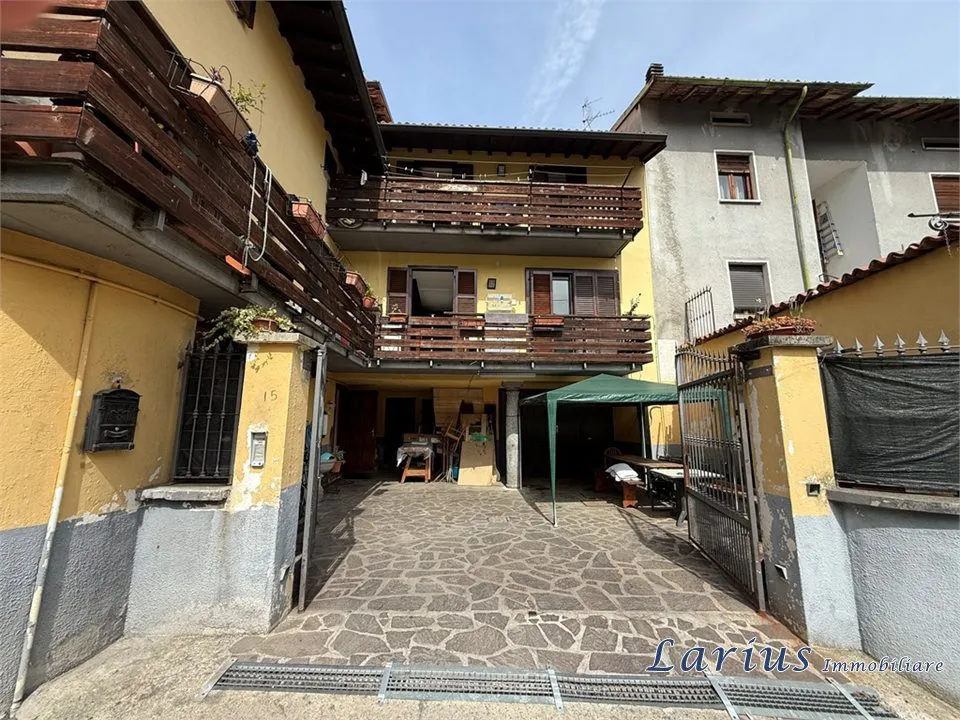 Casa Indipendente in vendita a Valbrona - foto 2