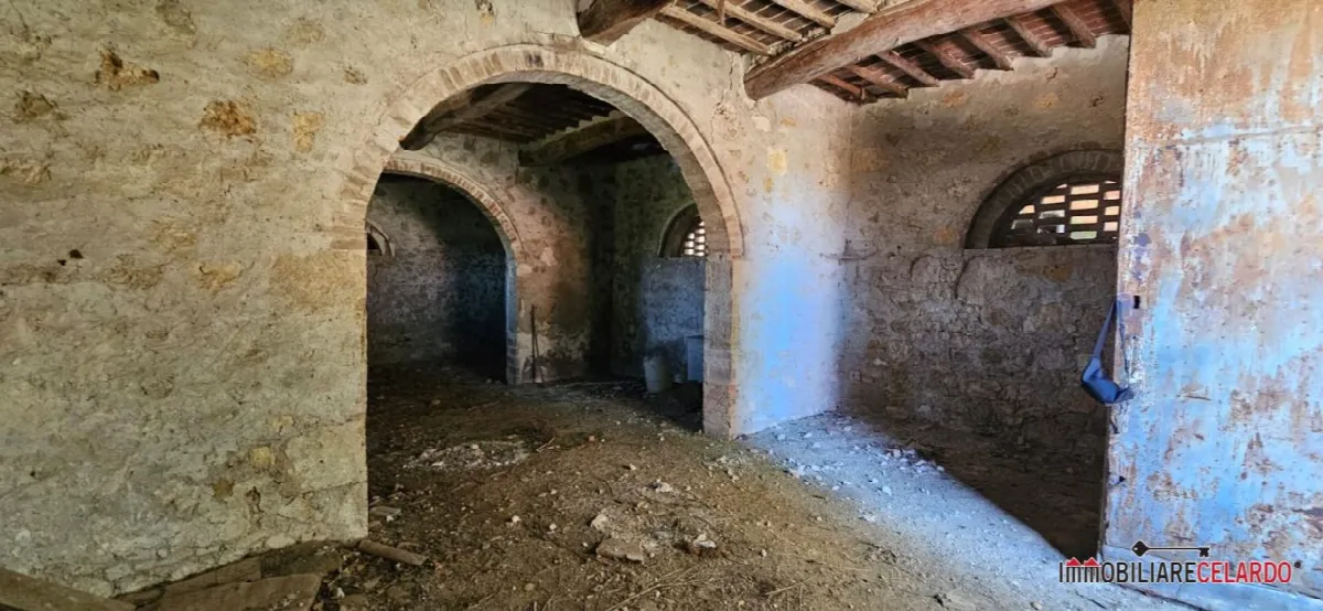 Rustico/Casale in vendita a Colle di Val d'Elsa - foto 3