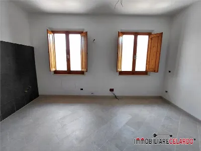 Appartamento in vendita a Colle di Val d'E... - foto 2