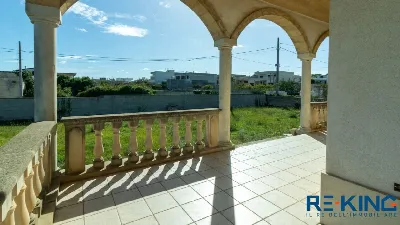 Villa in vendita a Carpignano Salentino - foto 3