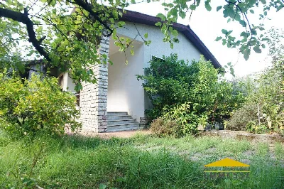 Casa Indipendente a Massa