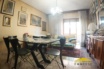 Appartamento in vendita a Massa, Centro, T... - foto 2