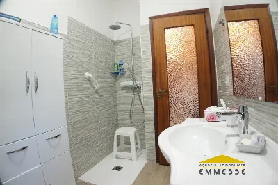 Appartamento in vendita a Massa, Centro, T... - foto 7