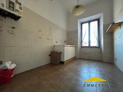 Appartamento in vendita a Carrara, Centro - foto 7