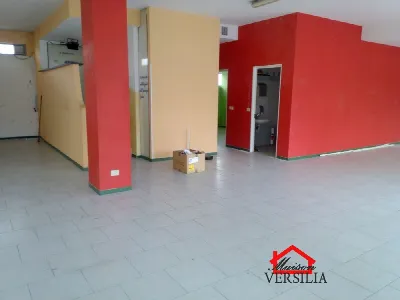 Ufficio in vendita a Massa, Marina Di Mass... - foto 3