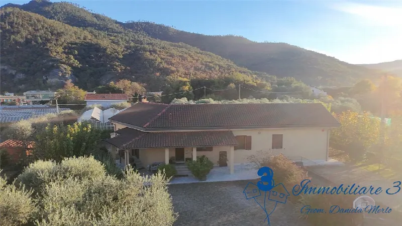 Villa in vendita a Villanova d'Albenga - foto 1