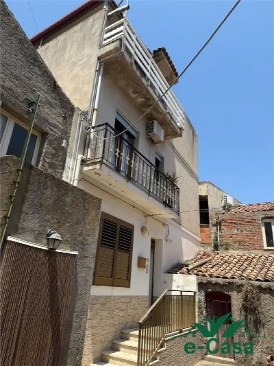 Appartamento a Torregrotta