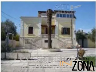Villa a Bari