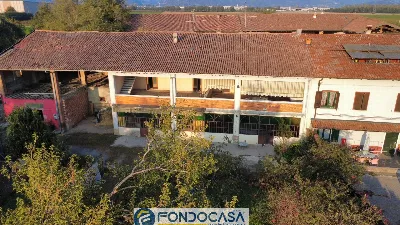 Rustico/Casale in vendita a Paderno Franci... - foto 1
