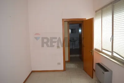 Ufficio in vendita a Perugia, Semicentro, ... - foto 9