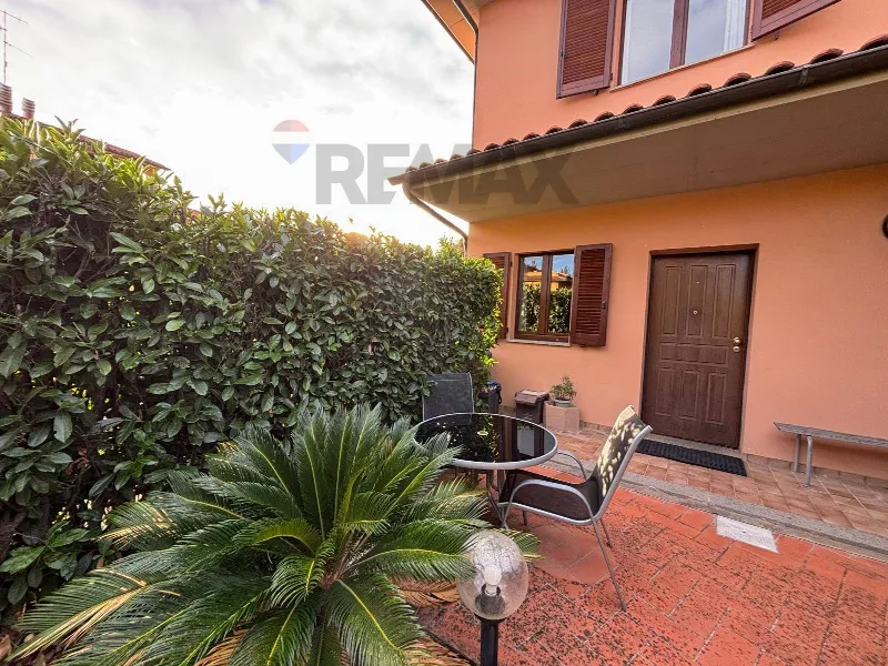 Villa in vendita a Fabro - foto 1