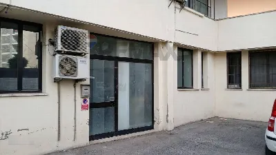 Ufficio in vendita a Prato, Mezzana, Zarin... - foto 1