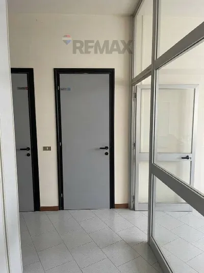 Ufficio in vendita a Prato, Mezzana, Zarin... - foto 9
