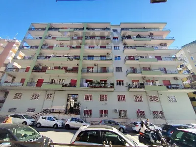 Appartamento in vendita a Napoli, Vomero, ... - foto 3