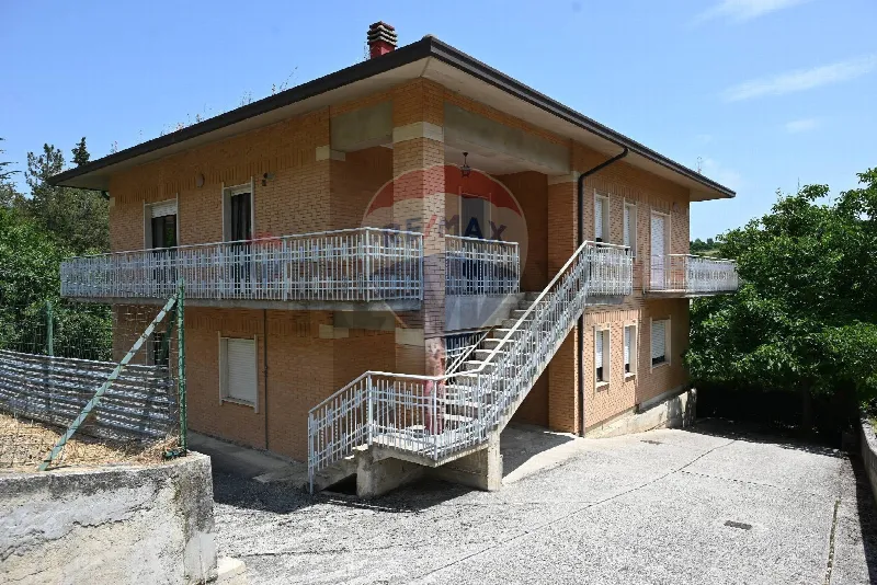 Villa in vendita a Palena - foto 1
